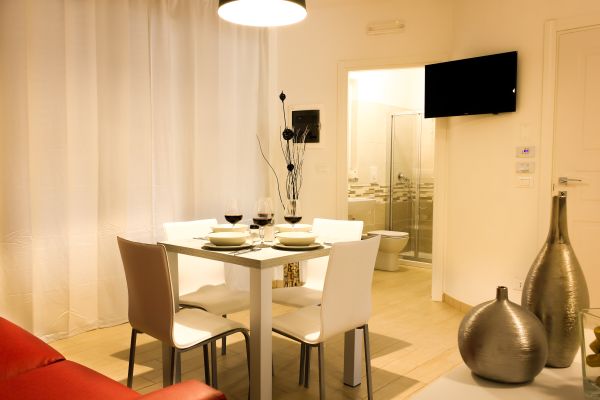 Rossovino Hotel (Como)